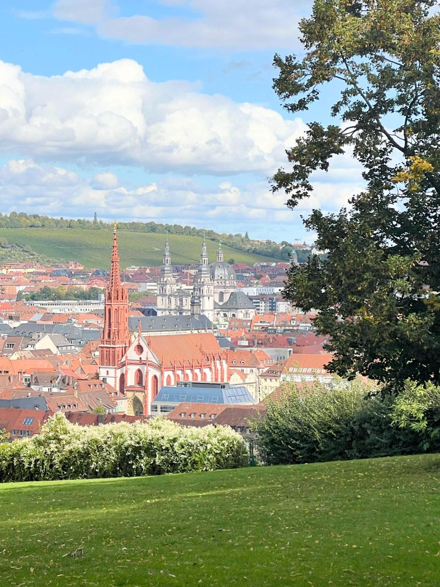 Greifensteiner Hof Hotell Würzburg Exteriör bild