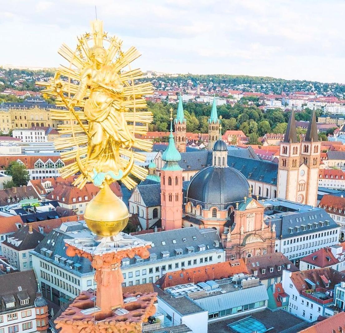 Greifensteiner Hof Hotell Würzburg Exteriör bild